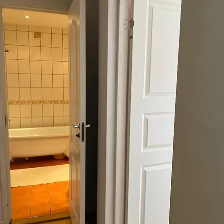 아파트 2 комнатная в городе 팔디스키